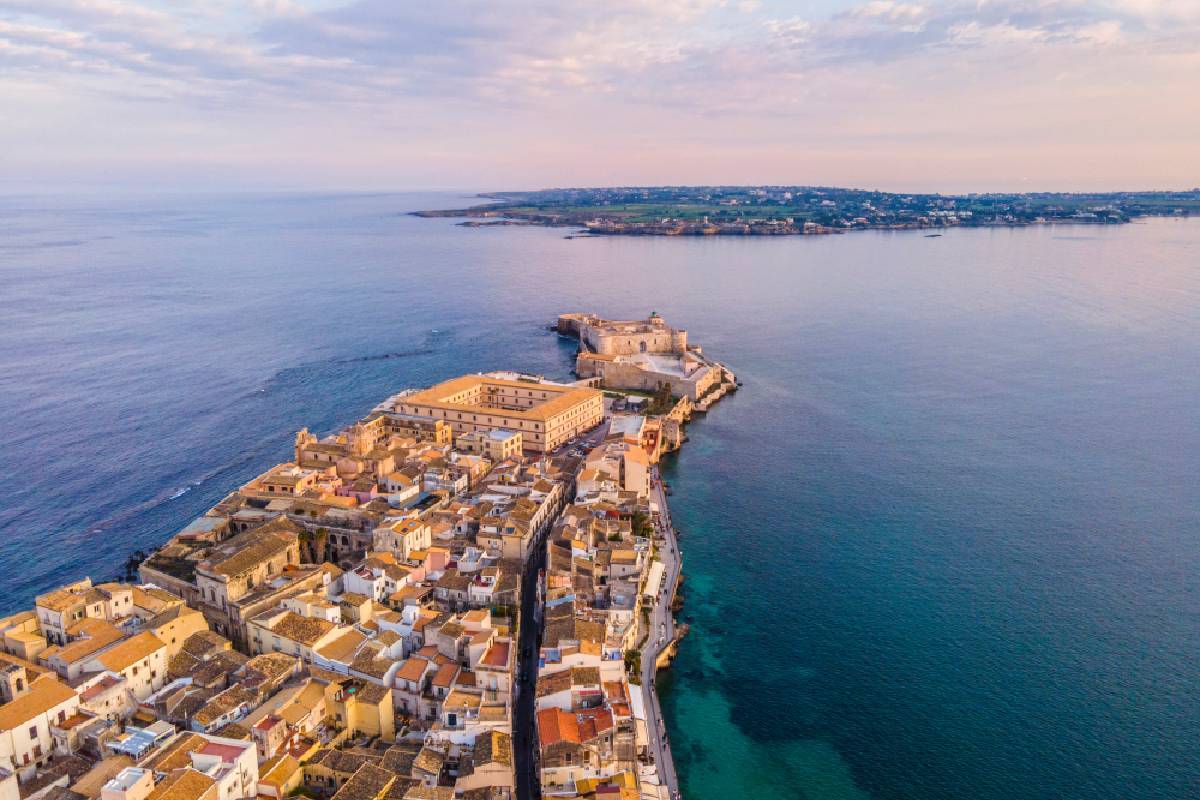 Isolotto di Ortigia e Castello Maniace