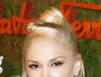 Platinata e con ciuffo a banana: molto rock il raccolto di Gwen Stefani