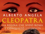 Forse solo Alberto Angela poteva raccontare in modo tanto emozionante, e insieme preciso, la personalità e il ruolo storico di una delle regine più colte, libere e affascinanti del passato:  Cleopatra (HarperCollins, 20 euro) è un viaggio tra il mondo egizio e quello romano che segna le origini della civiltà.