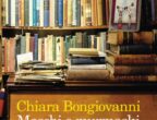 A Parigi c’è una libreria molto particolare, a partire dal motto della proprietaria, Albertine, che è: “Leggere non serve a niente”. La sua assistente, Babette, affascinata e terrorizzata da lei, è una giovane animalista che vive con un porcospino nel cassetto della biancheria e si batte accanitamente contro la vivisezione. Ogni terzo martedì del mese in libreria arriva Simon, detto l’Orco, un biologo amico di Albertine e favorevole alla sperimentazione animale che Babette non sopporta. È lo spunto iniziale di un romanzo imprevedibile, ironico, avventuroso e romantico che fa sorridere e sorprende dalla prima all’ultima pagina.
"Maschi e murmaski"
(Feltrinelli, 15 euro)
è il libro d’esordio di Chiara Bongiovanni, traduttrice dal francese e insegnante.