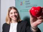 Un sorriso accoglie chi si sottopone agli screening preventivi a cura di RAF First Clinic - Gruppo San Donato.